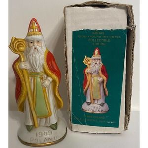 Holiday Vintage Heilig-Meyers Santas From Around The World 1909 Poland Figurine